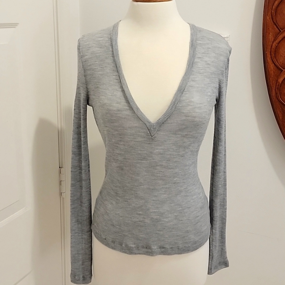 EUC *T by Alexander Wang Sheer Wooly Rib Deep V-Neck Long Sleeve Top-Gr…